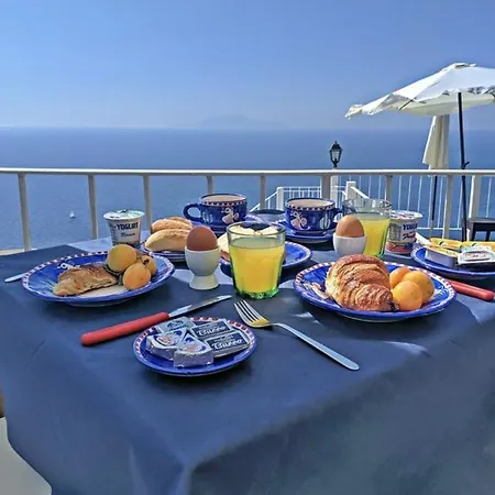 招待所 La Danza Del Mare 4*